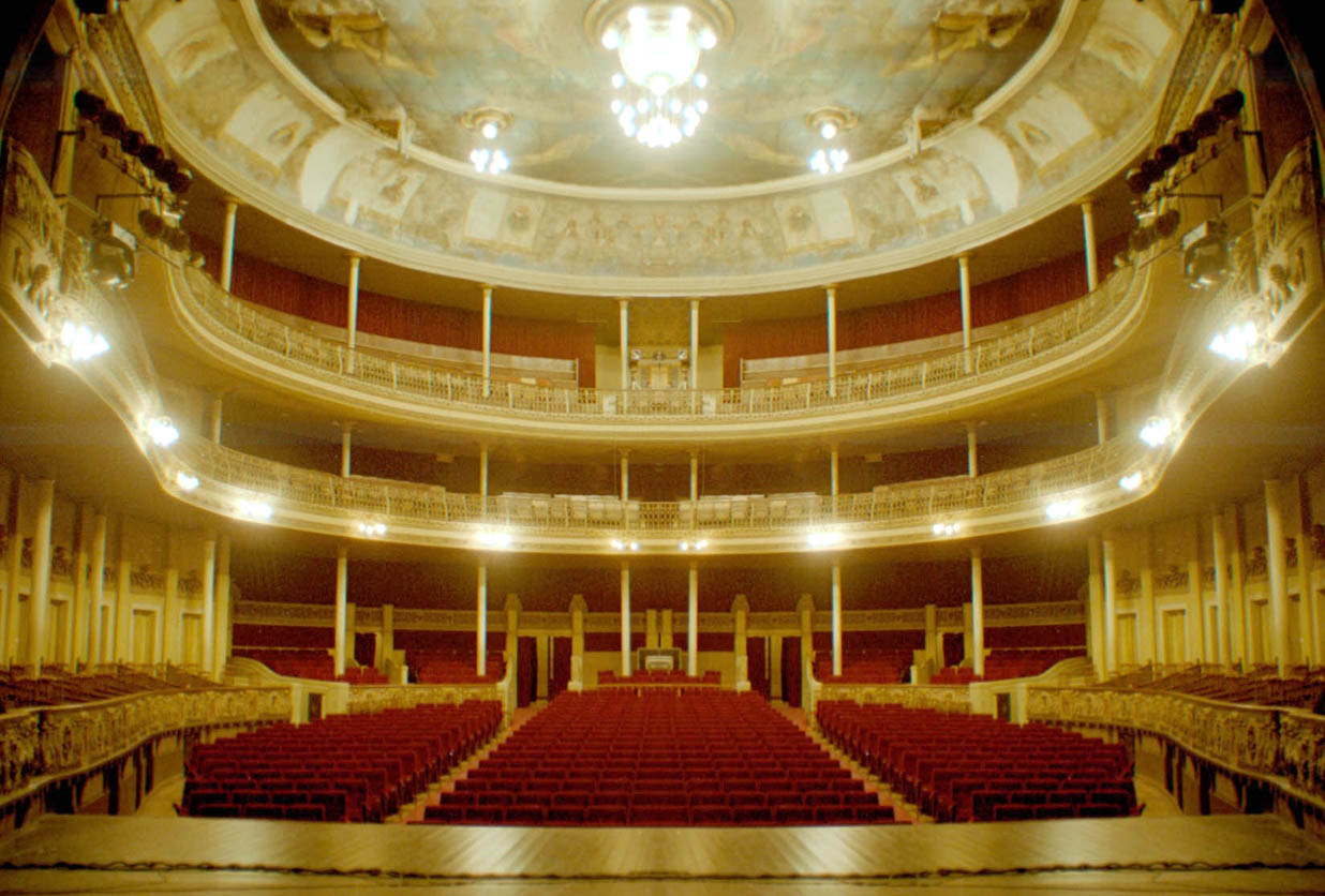 Teatro Coliseo Podesta